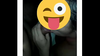 Safadinha chupa muito