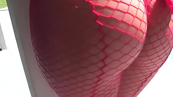 Sandra takes a cock in her throat as deep as possible and the guy reciprocates by putting a tongue in her ass and then banging her anally hard