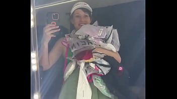 Drew gifted me my whole wishlist thank you babe and i can’t forget about eplaystreamers for giving me a