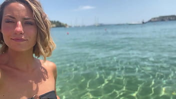 Belle journée à vous les amis qui est ce qui aimerait me prendre dans les bras