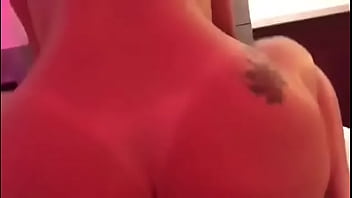 Comendo a casadinha gostosa