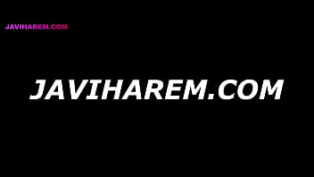 A puta safada traiu o esposo e foi flagrada tomando porra na cara legendado