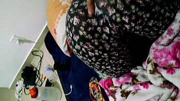 Minha putinha se exibindo d