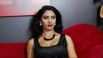 Webcams brunettes latex mistress