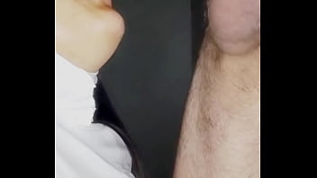 Esto es halloween mamada y garganta profunda corridas de semen para ella