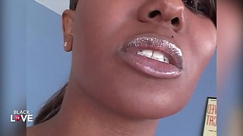 Ebony Shemale Gives And Gets Blowjob thumbnail