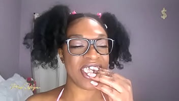 Tiny intruder gets swallowed 4k