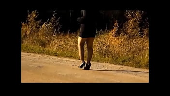 В разное время