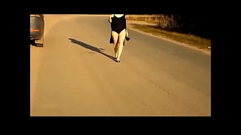 В разное время