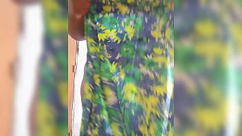 Vazou na net evangélica perde o celular com vídeo mostrada buceta e o cuzinho para câmera