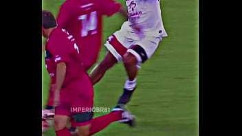 Arrasca fudendo o corneteiro gostoso