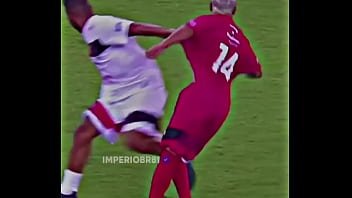 Arrasca fudendo o corneteiro gostoso