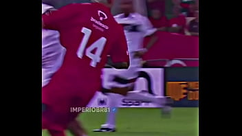 Arrasca fudendo o corneteiro gostoso