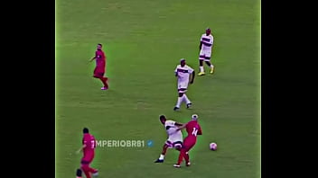 Arrasca fudendo o corneteiro gostoso