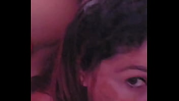 Deixei um desconhecido pega na minha buceta enquanto minha amiga transava no pelo no glory hole