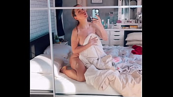 Coucou toin'oublies pas que je suis la milf la plus sal ope