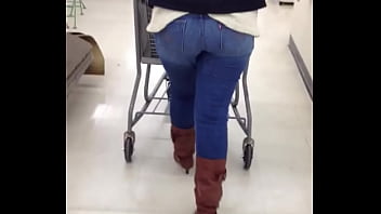 Nice Puerto Rican Ass At Walmart thumbnail