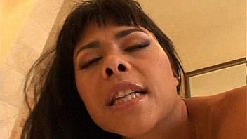 Make that pussy squirt 032