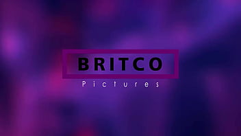 Stunning Kinky Blonde Brittany Andrews Enjoys To Poke Her Wet Pussy thumbnail