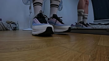 Boy Feet Sweaty Socks & Soles After Gym Gay Feet Footfetish Sneaker Pov thumbnail