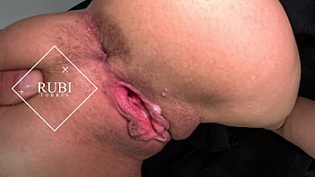 Dando minha buceta no pelô para o binho ted