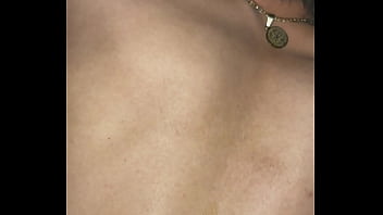 Termine Afuera Encima De él thumbnail