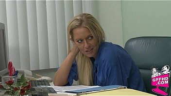 Sensual lesbains 0952