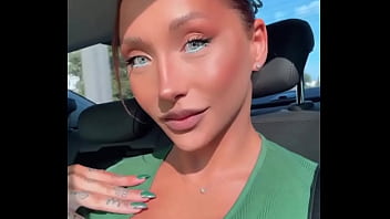 Look soon bby #trans #tgirl #loyalfans #myclub #boobs #tits #cleveage #blueyes #dress #green #makeup