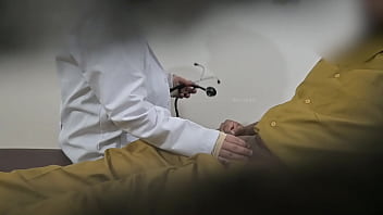 Lorry driver dick jerked in clinic