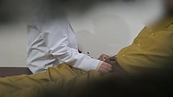 Lorry driver dick jerked in clinic