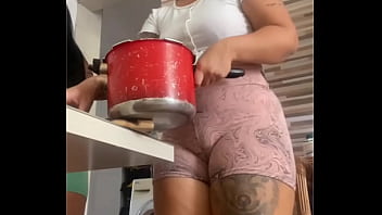 A buceta mais inchada que vc já viu