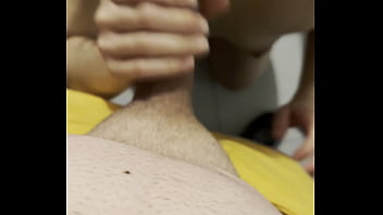 Elle se fait prendre juste pour m’exciter et prendre son sperme