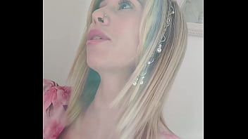 Je vais donc lui offre sa "première fois" avec moi