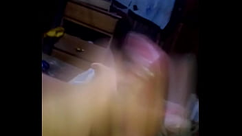 Una polla muy rica de este jovencito