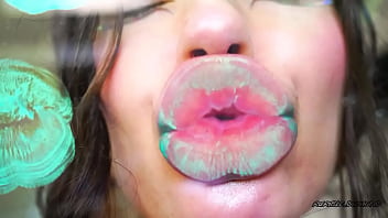 Sensual glossy minty kiss