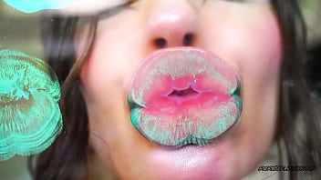 Sensual glossy minty kiss