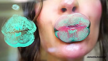 Sensual glossy minty kiss