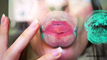 Sensual glossy minty kiss