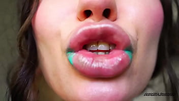 Sensual glossy minty kiss