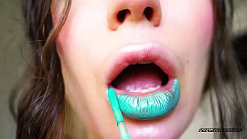Sensual glossy minty kiss