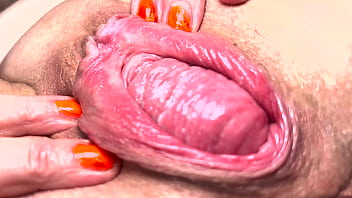 A lonely evening with my big black dildo