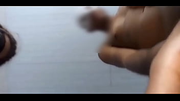 Marido soca meu cu sem chuca e me obriga a chupar rola cagada