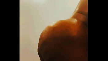 Big ass oiled sexy milf fingers her sexy pussy and squirts preview