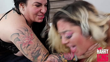 Two big booty sisters share massive bbc