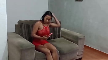 Entregador dotado não resistiu e comeu meu cuzinho