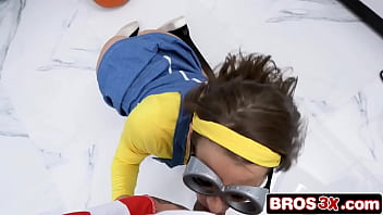 Trick or treat turned deepthroat and fuck with a pumpkin twist