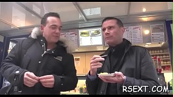 Foxy kaylie fucked lad