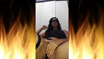 Jade loves her sex toy that makes her pussy sticky