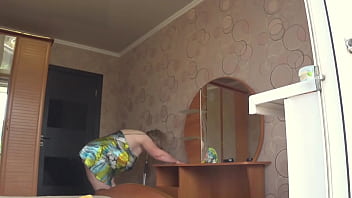 Neighbor Watches Chubby Milf Through Open Window Pawg thumbnail