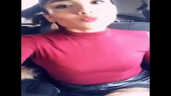 Penny lob 3 mostrando su trabajo y su cuerpo